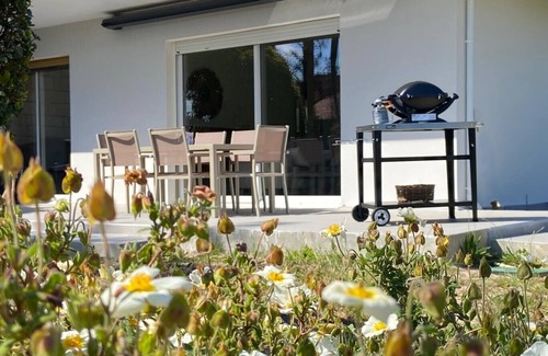 Mimizan-Plage House | Bayle, Logement Près de L'océan et du Centre-ville