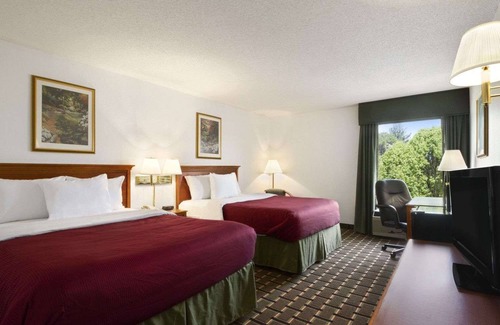 Crossville Hotel | Baymont by Wyndham Crossville