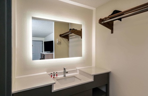 Franklin Hotel | Baymont by Wyndham Franklin/Cool Springs