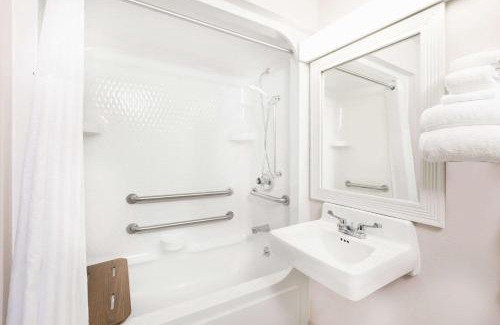 Le Mars Hotel | Baymont by Wyndham LeMars