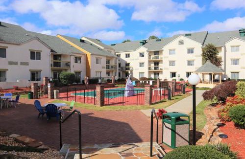 Norcross Hotel | Baymont by Wyndham Norcross Atlanta