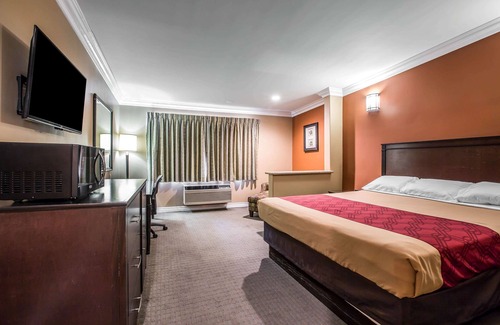 Ontario Hotel | Baymont by Wyndham Ontario