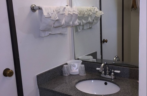 Ontario Hotel | Baymont by Wyndham Ontario