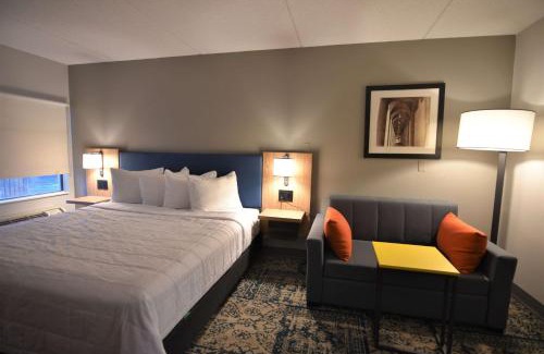 Pine Grove Hotel | Baymont by Wyndham Pine Grove I-81