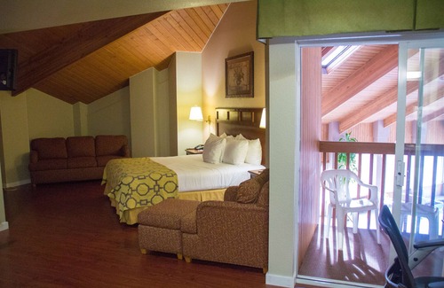 Yreka Hotel | Baymont by Wyndham Yreka
