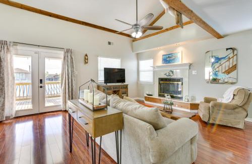 Barataria House | Bayou Bliss Barataria Waterfront Getaway with Dock!