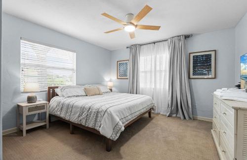 Laurel House | Bayshore Beach Beauty