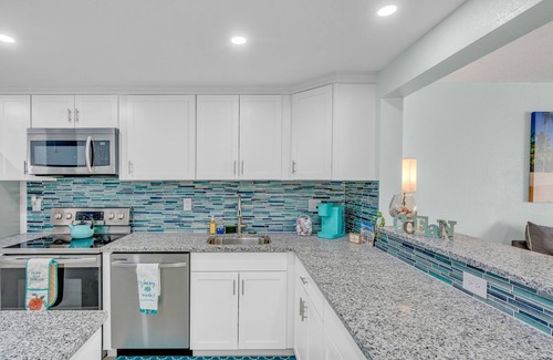 Key Largo Apartment | Bayside Bliss at Moon Bay