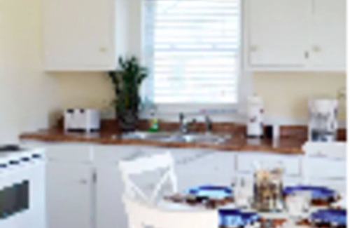 Ocean City Cottage | Bayside Family Cottages bayside life and easy walk to the beach and boardwalk !