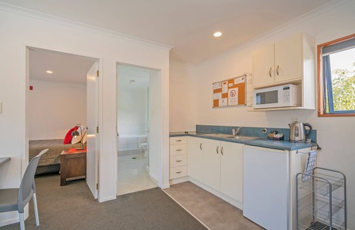 Whitianga Hotel | Bayside Holiday Units