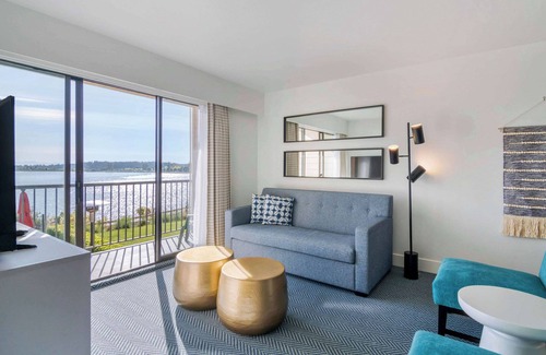 Regional District of Nanaimo Hotel | Bayside Resort, an Ascend Collection Resort