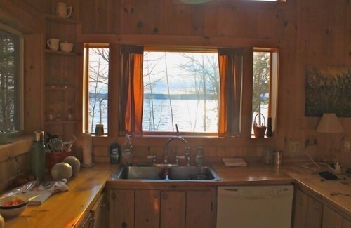 Ellsworth Cottage | Bayside Shore Front Cottage Near Bar Harbor