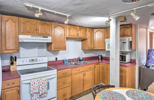 Weirs Beach Cottage | Bayside Weirs Beach Cottage < Half Mile to Pier!