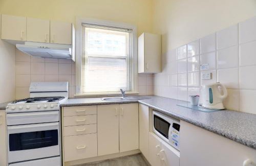 Glenelg Apartment | Bayview Family Apartments Glenelg