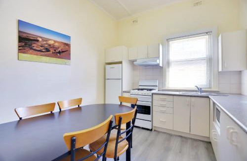 Glenelg Apartment | Bayview Family Apartments Glenelg