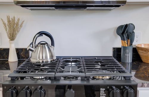 Bay View House | Bayview Family-Friendly Stay
