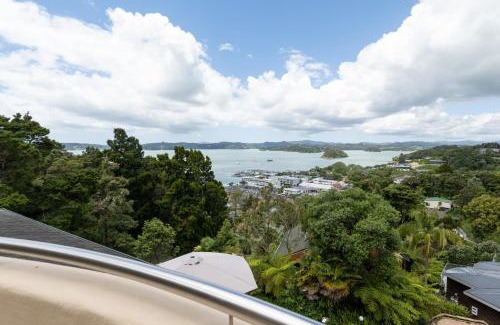 Paihia House | Bayview Panorama - Paihia Holiday Home