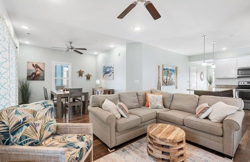 Bermuda Bay House | BB36: Y Knot - Community Pool, Lazy River & Fitness Center Access