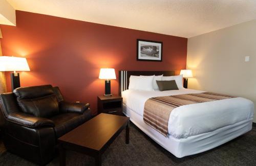 Lloydminster Hotel | BCMInns - Lloydminster