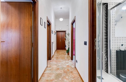 Testaccio Apartment | BDC – Galatea Art Gallery 3BDR @Testaccio