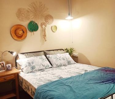 Sathorn House | Be Local BNB