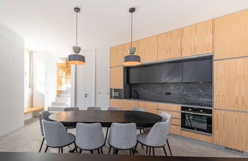 Santa Maria Maior Apartment | Be Local - Historic house of Santo André in Alfama - Lisbon