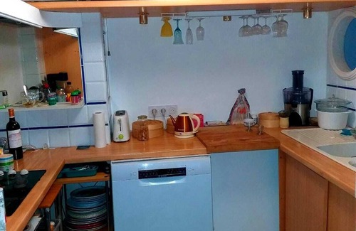 Frontignan Apartment | BEACH APARTMENT