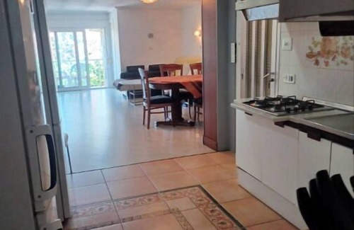 La Malva-rosa Apartment | Beach Apartment with 2 Bedrooms - 1 Min Walk to Malvarrosa beach!