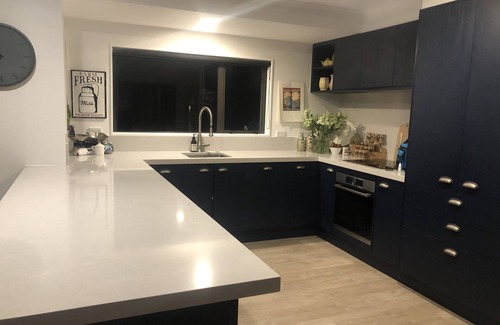 Papamoa Beach House | Beach bliss across the road from beach