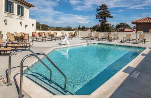 Westside Santa Cruz House | Beach, Boardwalk and Beyond; Discover California