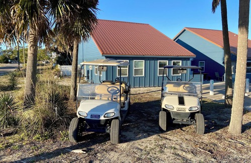 East End Cottage | BEACH BUM COTTAGES - STEPS FROM BEACH, INGROUND POOL, PERFECT LOCATION
