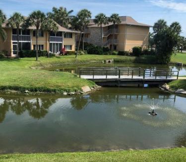 Fort Pierce Apartment | Beach bungalow at Ocean Village