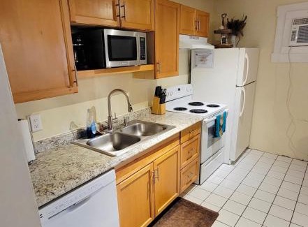 Cocoa Beach Apartment | Beach Bungalows By The Sea 3