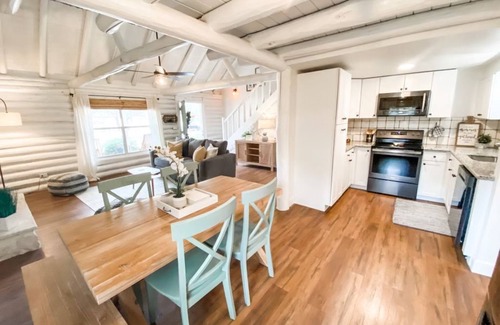 Navarre Cabin | Beach Cabin located 3 miles from Navarre Beach