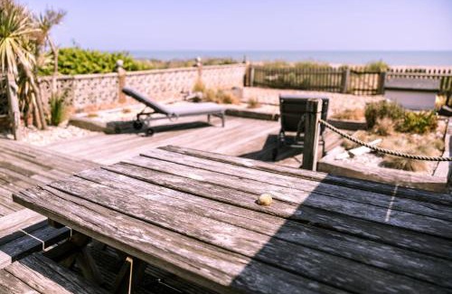 Pevensey House | Beach Cottage