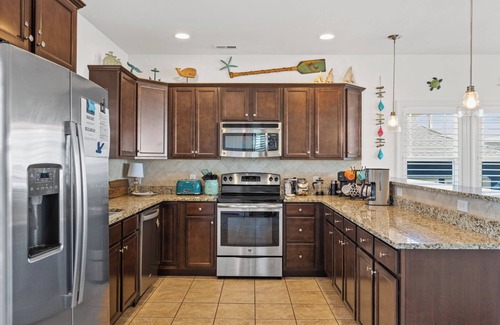 Surf City House | Beach Days and Sunny Rays Ahead