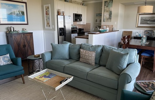 Red Fish Cove Condo | Beach front at Pointe West! Walk to the beach and all club amenities at PW!