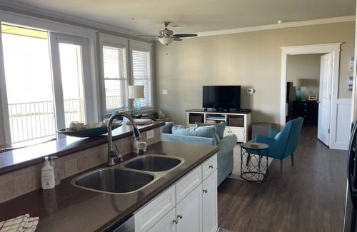 Red Fish Cove Condo | Beach front at Pointe West! Walk to the beach and all club amenities at PW!