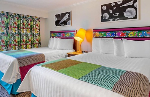 St. Pete Beach Resort | Beach front condo just steps away from the beach.