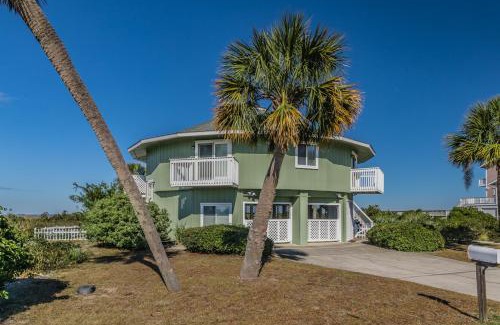 Beachwalk House | Beach Front Harbor Island