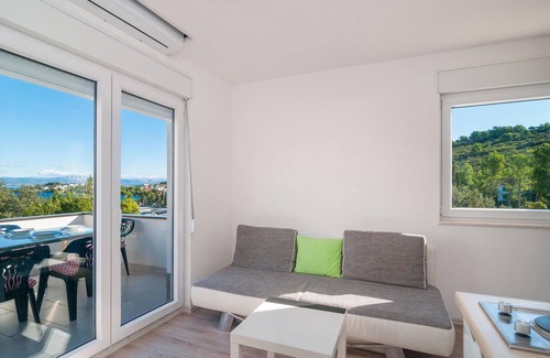 Necujam House | Beach front home in Necujam