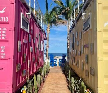 El Sargento Apartment | Beach Front Lux Containers