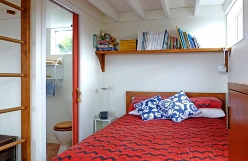 Haumoana Cottage | BEACH FRONT - TRANQUIL & RELAXING - 15 MINUTES TO NAPIER