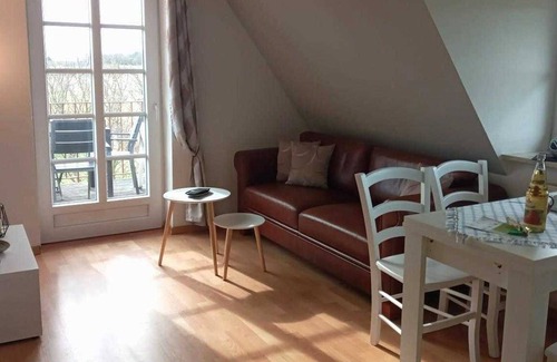 Goting Apartment | Beach gull, house folding flat 2 floor with balcony