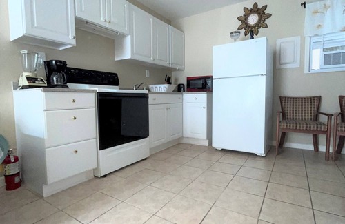 Ocean City House | Beach Happy at Elis Apartment 5