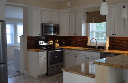 Beach Haven House | Beach Haven Renovated Victorian Oceanside 4-5 Bedroom With Pool