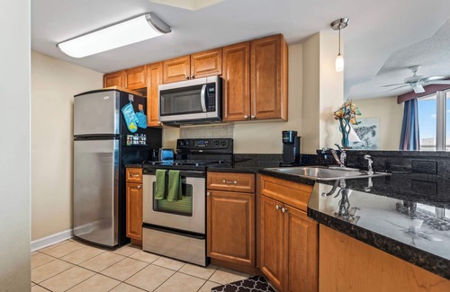 Myrtle Beach Apartment | BEACH HIDEAWAY ~ Ocean View ~ Affordable Luxury ~ 1B/1B