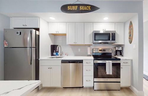 New Smyrna Beach Condo | Beach Hideaway NSB- Steps to the beach