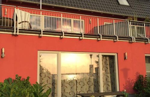 Muritz House | Beach house, 200 square meters. Wf., Directly on the Plauer See, Müritz, 30m to beach, Sky