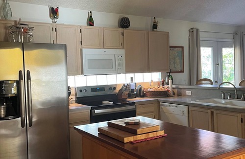 Atlantic Beach House | Beach House in a beautiful location!